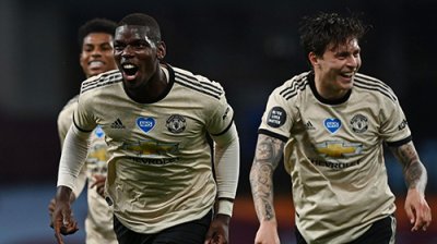 Il Manchester United vince 3-0 contro l'Astonville
