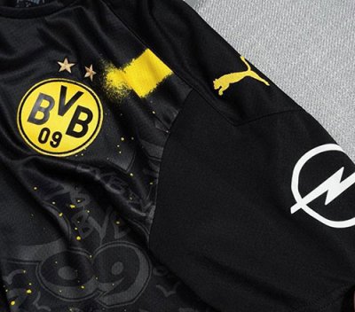 Nuova maglie Dortmund e Manchester City poco prezzo 2020 2021
