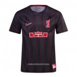 Maglia Allenamento Liverpool x LeBron James 2023